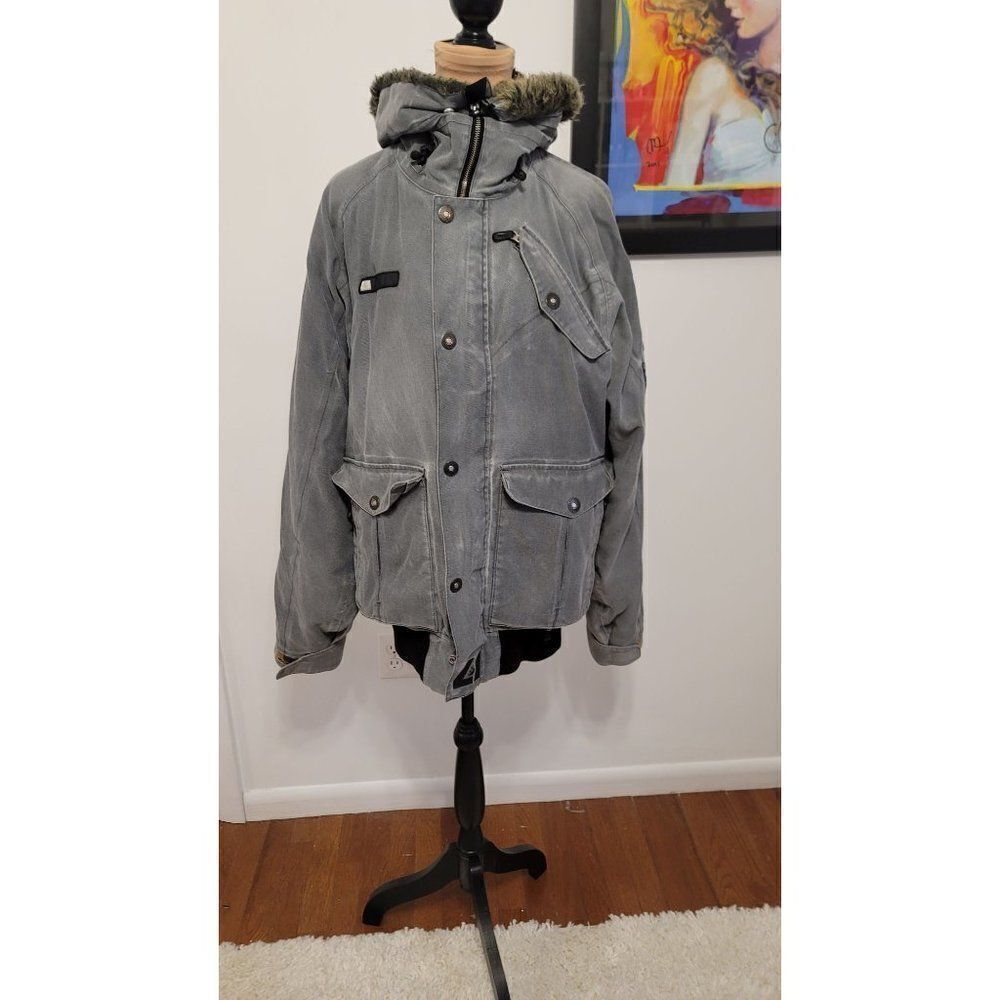 Blackstar Collection Snowboarding Jacket - Picture 9 of 12